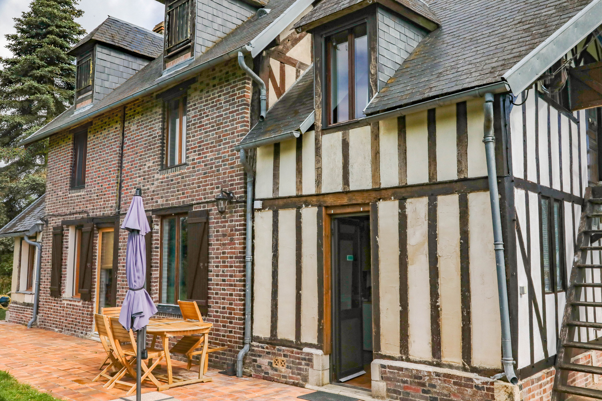 Deux maisons de charme en Pays d’Auge