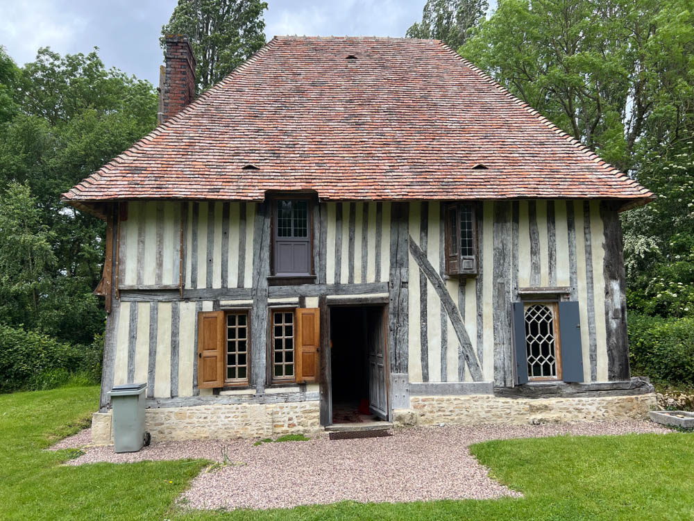 EXCLUSIVITE SOCOGEFIM !!Maison à colombage du XVIème siècle