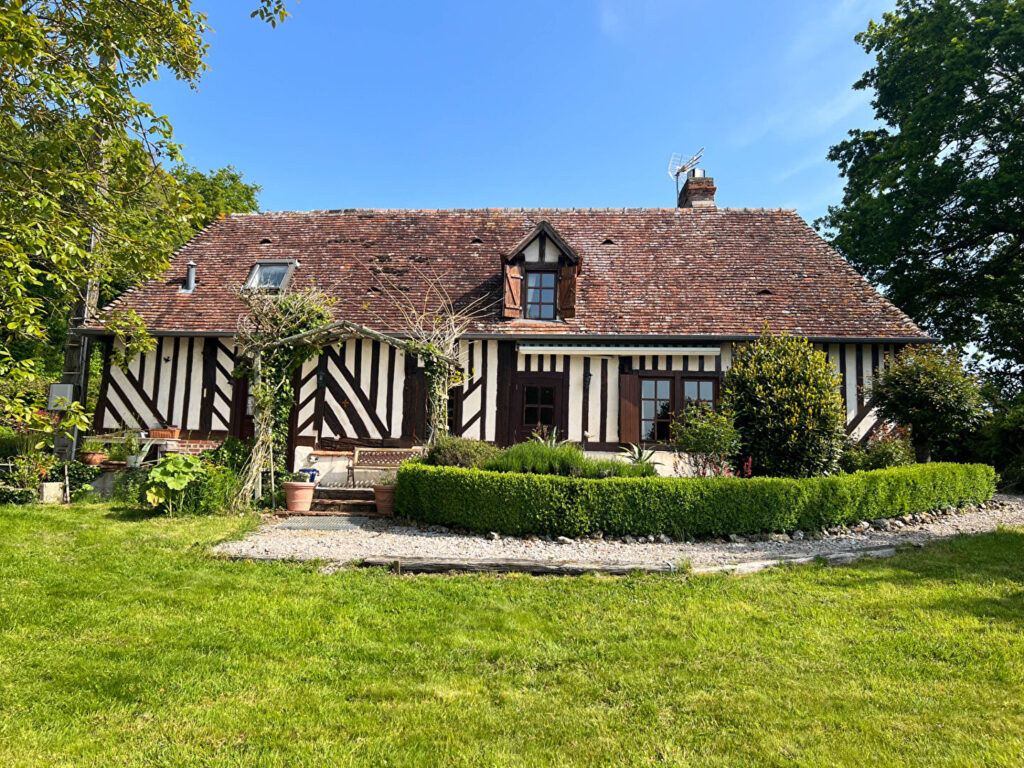 VENDU PAR NOS SOINS EN EXCLUSIVITE : 2 maisons en colombage