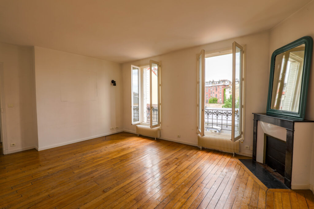 VENDU PAR NOS SOINS DUPLEX BOULOGNE NORD