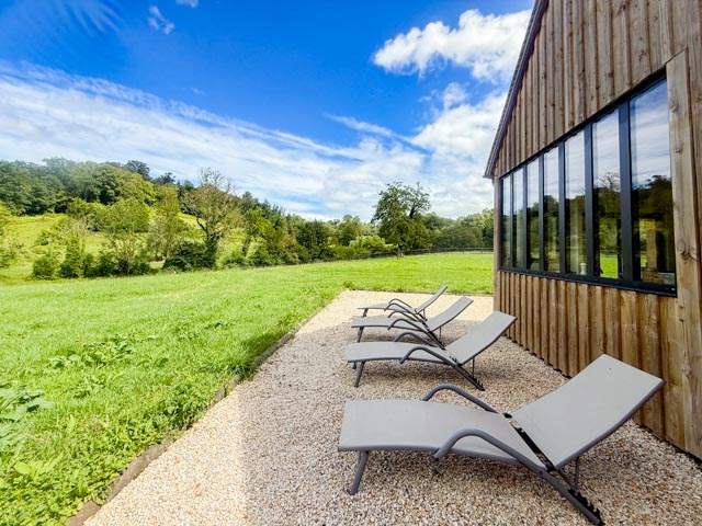 Une maison à colombages entièrement rénovée en pleine nature